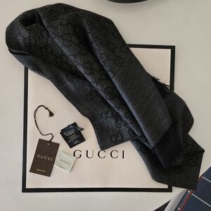 GUCCI oblong scarf